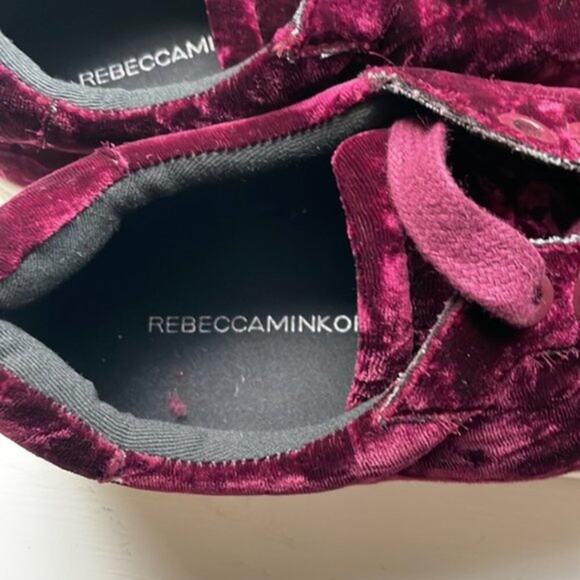 Rebecca Minkoff crushed Velvet Bleecker Too Sneakers Acai size 9.5 - Picture 7 of 7
